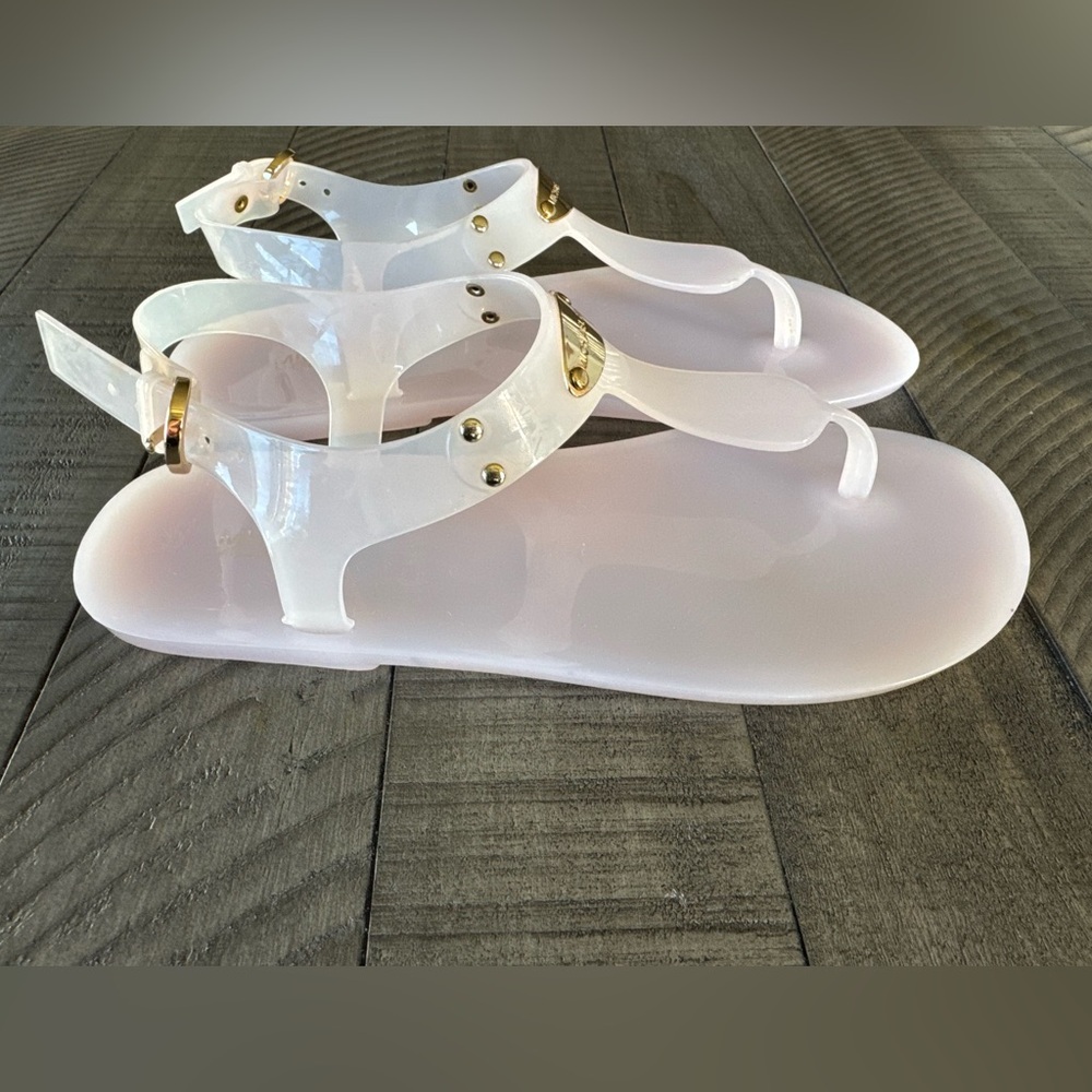 MICHAEL Michael Kors - MK Plate Jelly Thong Sandals Women's Size 7 (NWOT)